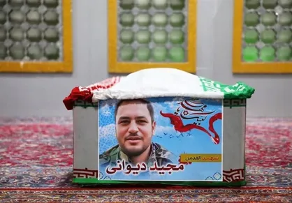 پیکر &zwnj;مطهر شهید مدافع حرم مجید دیوانی در خرمشهر به خاک سپرده شد