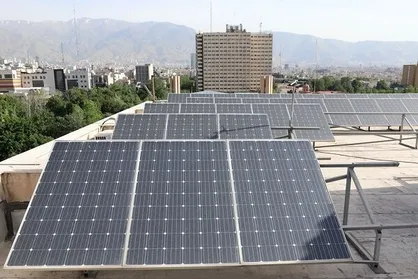 پنل&zwnj;های خورشیدی در وزارت ارتباطات نصب شد
