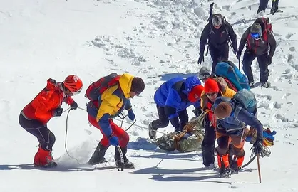پیکر کوهنورد ۷۰ ساله در قله توچال پس از ۳ روز جست وجو پیدا شد