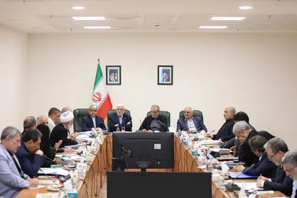 بررسی اقدامات دولت در بازسازی مناطق آسیب&zwnj;دیده از جنگ در هیئت دولت
