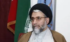دشمن با ایجاد فضای رسانه‌ای تلاش می‌کند بر وحدت مردم آسیب بزند