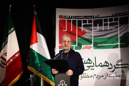 وقتی زن &laquo;برومندی&raquo; علیه اسرائیل حرف زد کرکس&zwnj;&lrm;ها به صدا در آمدند / ای مرگ بر فالوور و مرگ بر اندیشه صهیونیستی + فیلم