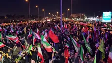 میثاق دوباره با آرمان‌ها؛ حضور حماسی شیرازی‌ها در خیابان‌ها برای بیعت با رهبر انقلاب + ویدیو