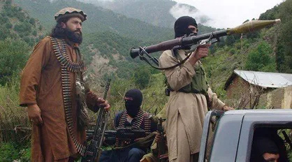 سقوط قرارگاه ارتش افغانستان در &laquo;فراه&raquo; به دست طالبان