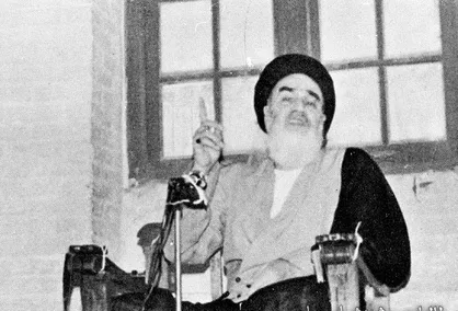 انتشار اسناد اطلاعاتی ساواک درباره خروج امام از عراق به فرانسه