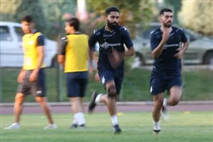 بازگشت فرشید باقری به تمرین استقلال