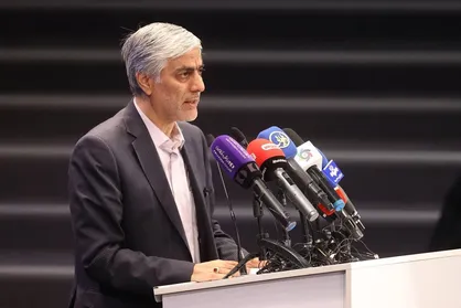 کیومرث هاشمی: کشتی ایران همیشه در رویداد&zwnj;های مهم دنیا خوش درخشیده است/ طرح حمایت از قهرمانان را دردست اجرا داریم