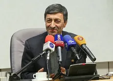 فتاح: کاخ مرمر را بعد از ۲۵ سال سکونت به بدبختی از خانواده هاشمی گرفتیم / خوب نیست از بدهی دولت به بنیاد چیزی بگویم
