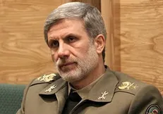 به دنبال تحقق اهداف بلند دفاعی با تکیه بر جوانان هستیم