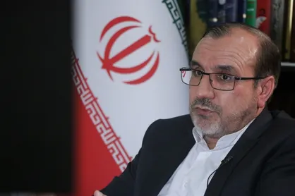 دعوت کمیسیون امور داخلی کشور از پزشک معتمد خانواده &laquo;مهسا امینی&raquo; / مجلس پیگیر پرونده است