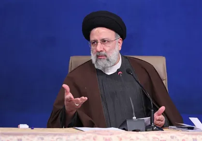 رئیسی: تأکید رهبری بر توجه خاص به جزیره هرمز است