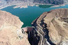 نزدیک به نیمی از ظرفیت سدهای کرمان خالی است