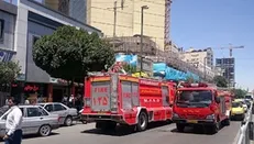 هتل در حال ساخت در مشهد دچار حریق شد +تصاویر