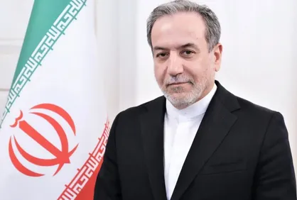 عراقچی: پزشکیان در اصلاح وضعیت موجود، اصلاح&zwnj;طلب و در پایبندی به اصول، اصولگرا هستند + فیلم