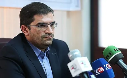 قاضی&zwnj;زاده: ۱۳ رئیس فدراسیون بازنشسته، خودشان رفتند/ تاج قطعا نمی&zwnj;تواند در فدراسیون فوتبال بماند