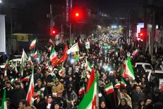 درخواست یک‌صدای ده‌ها هزار کرمانشاهی از نیروهای مسلح: از دشمن انتقام بگیرید