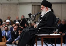 رهبر انقلاب: نیاز مهم کشور این است که شما جوان‌ها مجهز بشوید به انواع تسلیحات نرم