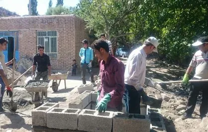 ساخت ۲۵ سرویس بهداشتی برای مددجویان بهریستی شهرستان رابر/ با مشکل کمبود بودجه مواجهیم