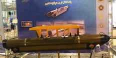 موشک «اخگر» و اخلالگر «شاهین» به نمایش درآمد