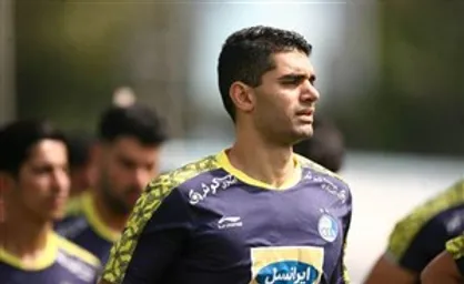هافبک استقلال دیدار با سایپا را از دست داد