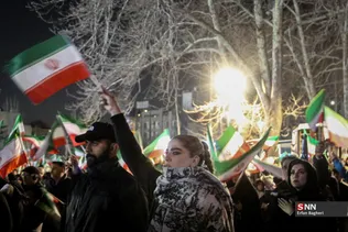 مراسم وداع با پیکر شهدای ناوشکن دنا در میدان تجریش تهران