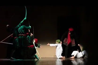 &laquo;تماشاچی&raquo; ؛ روایت آنان که ایستادند و دیدند و دم نزدند