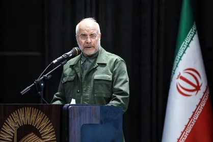 قالیباف: دشمن هرگز جنگ با ایران را تعطیل نکرده/ دشمن این جنگ را با فشار اقتصادی، سیاسی و فرهنگی ادامه خواهد داد