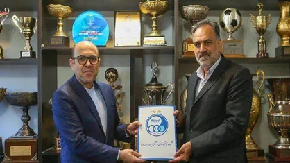 مددی از گزینه&zwnj;های مدیر عاملی استقلال خط خورد