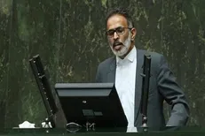 انتقاد نماینده مردم اهواز از عدم اقدام جدی در بازسازی مناطق سیل زده