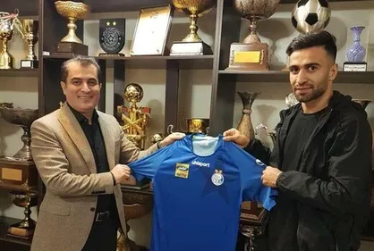 محرومیت ۶ ماهه در انتظار مهاجم جدید استقلال؟!