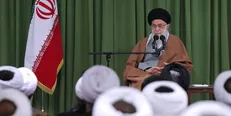 دیدار جمعی از طلاب حوزه‌های علمیه با رهبرانقلاب اسلامی