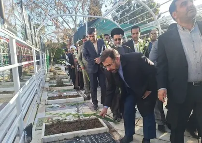 استاندار فارس: ۲۰۵۶ پروژه با اعتبار ۱۱۲ هزار و ۷۰۰ میلیارد تومان در دهه فجر به بهره&zwnj;برداری می&zwnj;رسد