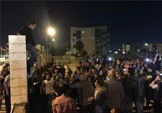 تظاهرات اردنی‌ها مقابل ساختمان نخست‌وزیری