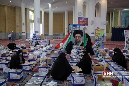 جهادگران دانشگاه فرهنگیان همدان کمک&zwnj;های مردمی برای نیازمندان جمع می&zwnj;کنند