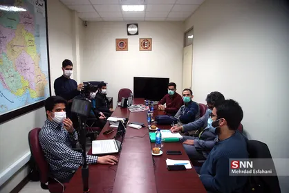 ایزدخواه: بازگشت به سیستم فشل اقتصادی دهه ۶۰ دردی دوا نخواهد کرد / گودرزی: ترمز خصوصی&zwnj;سازی برای اولین بار از سوی دانشجویان و کارگران کشیده شد