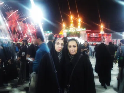 سوگل طهماسبی و بهار ارجمند در بین الحرمین +عکس