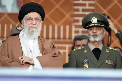 فرمانده و سرباز شهید + عکس