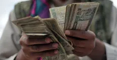 خطر فروپاشی اقتصاد افغانستان بخاطر توقف کمک‌های خارجی
