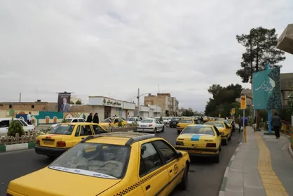 ثابت ماندن کرایه تاکسی بی&zwnj;عدالتی در حق رانندگان است