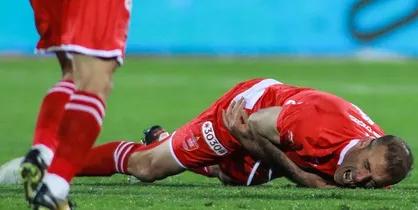 کاپیتان پرسپولیس راهی بیمارستان شد