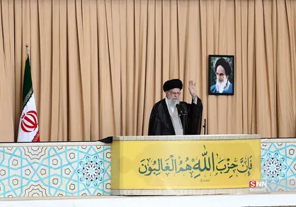 اقامه نماز جمعه تهران به امامت رهبر انقلاب اسلامی