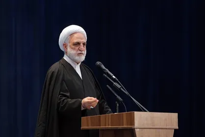 نیروی انتظامی جمهوری اسلامی ستون امنیت کشور است