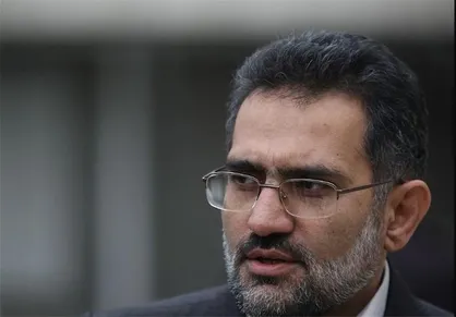 تفکر سازشگری در دنیا شکست خورده است/جوانان نخبه و انقلابی برای مشکلات کشور راه حل ارائه دهند