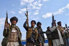 طالبان مدعی تصرف گذرگاه کلیدی افغانستان-پاکستان شد