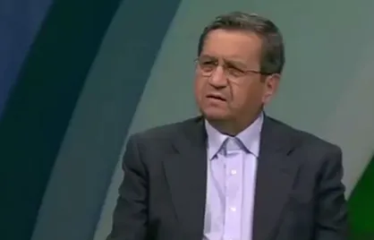 متأسفانه برخی تصور می&zwnj;کنند که صدور مجوز نوعی لطف به مردم است