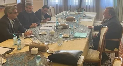 نشست سازنده دیگری با هیأت ایرانی داشتم