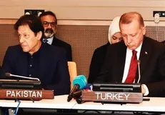 عمران خان: تروریسم و افراط گرایی ارتباطی به دین ندارد
