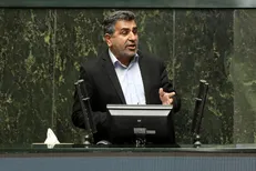 بابایی: بخشنامه لغو قرارداد‌های کار معین اصلاح می‌شود