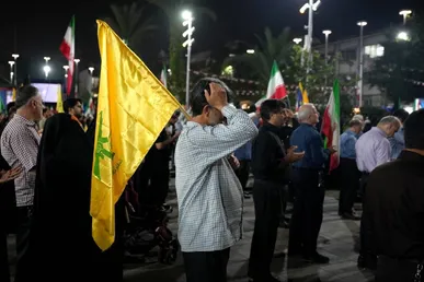 شعار مرگ بر آمریکا و مرگ بر اسرائیل گیلانی‌ها در اجتماع صد و دوم/مردم رشت فریاد انتقام سر دادند+فیلم