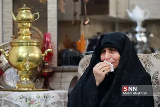 دیدار با خانواده شهید مدافع حرم نوید صفری